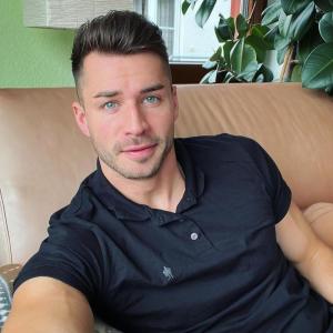 oscar02 - date a Japanese, 100% free oscar02